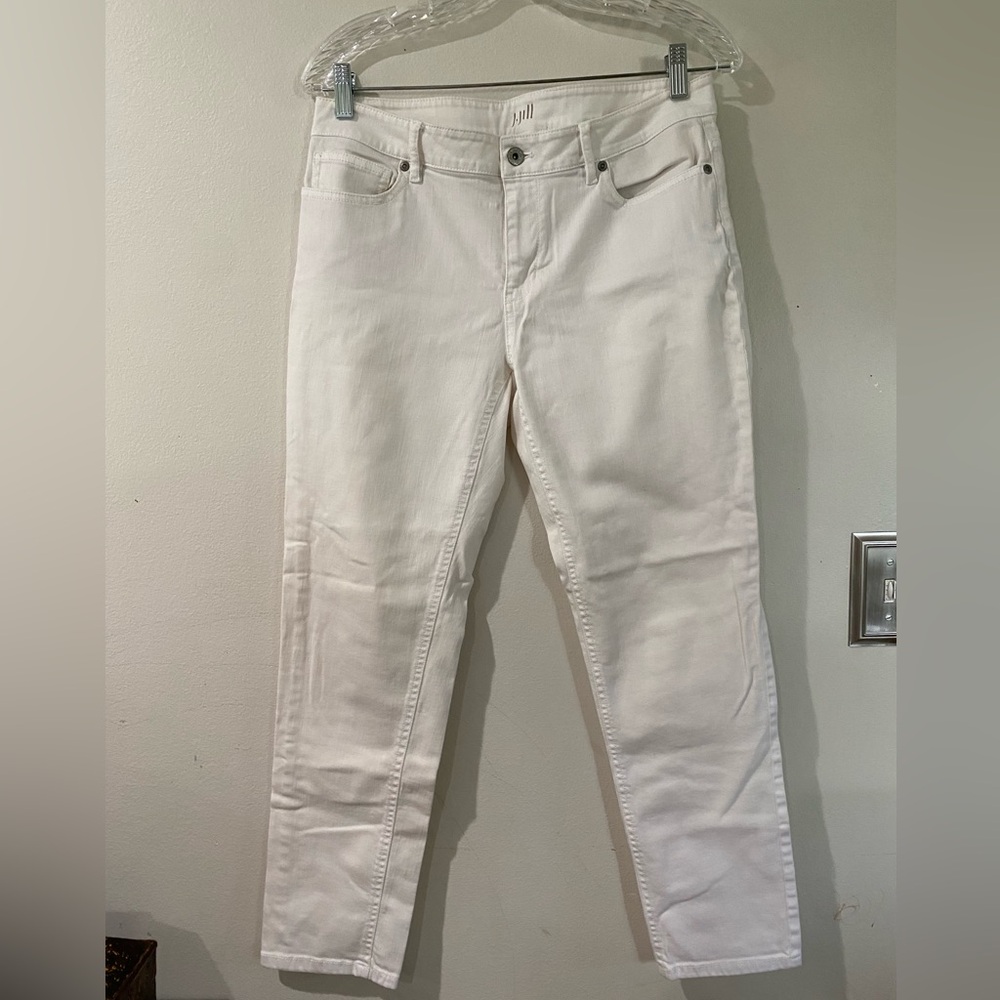 J. Jill Women's Straight Leg Cream Jeans
98% Cotton